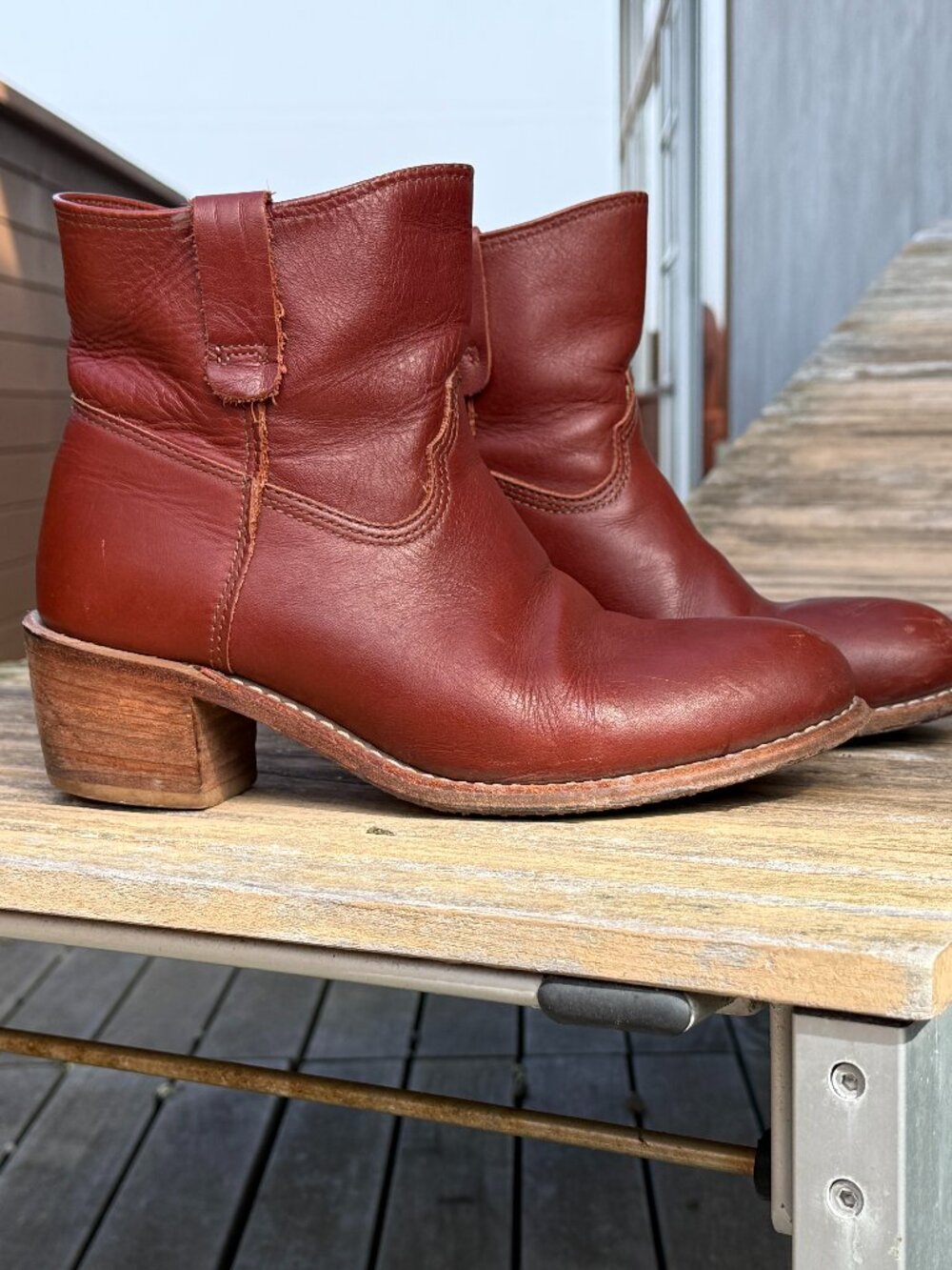 Red Wing Heritage Women's 3413 Inez stacked heel boot - Picture 2 of 7